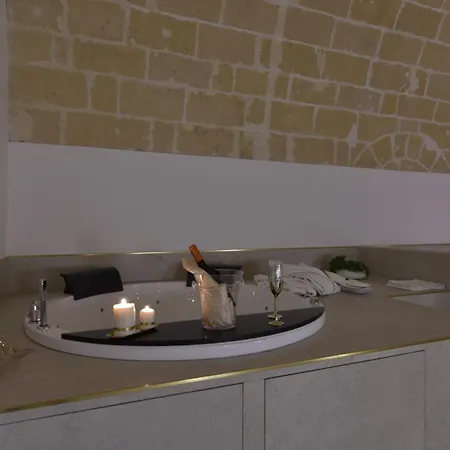 Magnificat Luxury Πανσιόν 4*