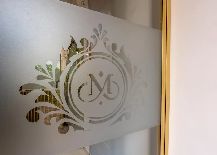 Magnificat Luxury Πανσιόν 4*